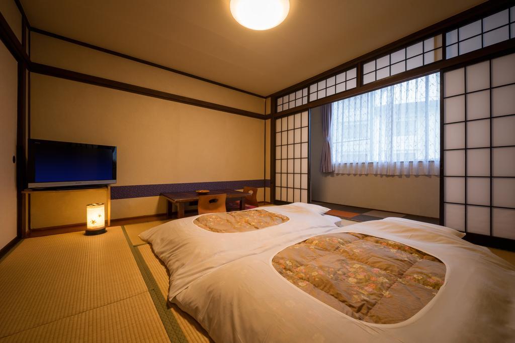 Hananoyu Sendai Bilik gambar